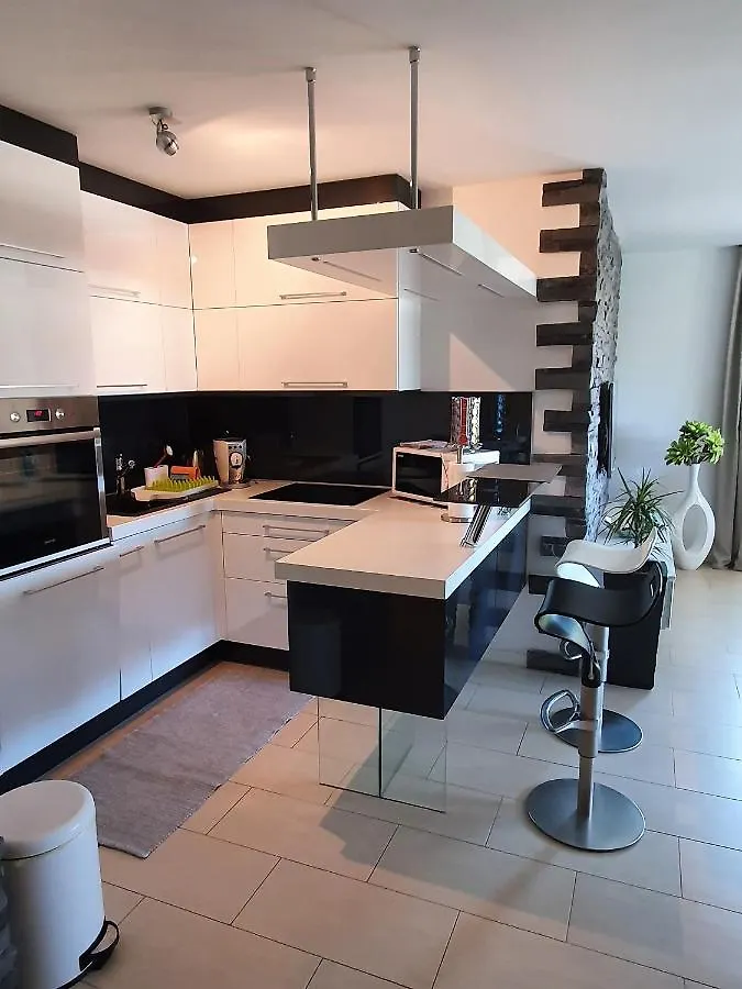 Ferienwohnung Lucia Exclusive With Parking In The Garage Poreč 0*,