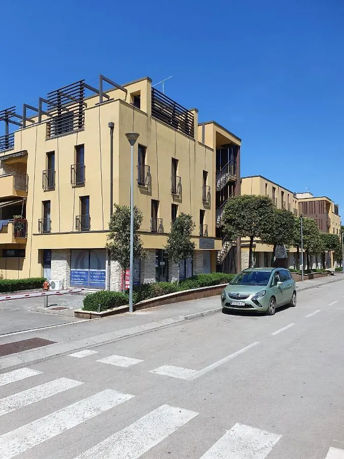 Apartment Ferienwohnung Lucia Exclusive With Parking In The Garage Poreč Kroatien